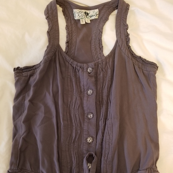 Cute Gray Romper Size Medium (Runs Small) - Picture 5 of 5